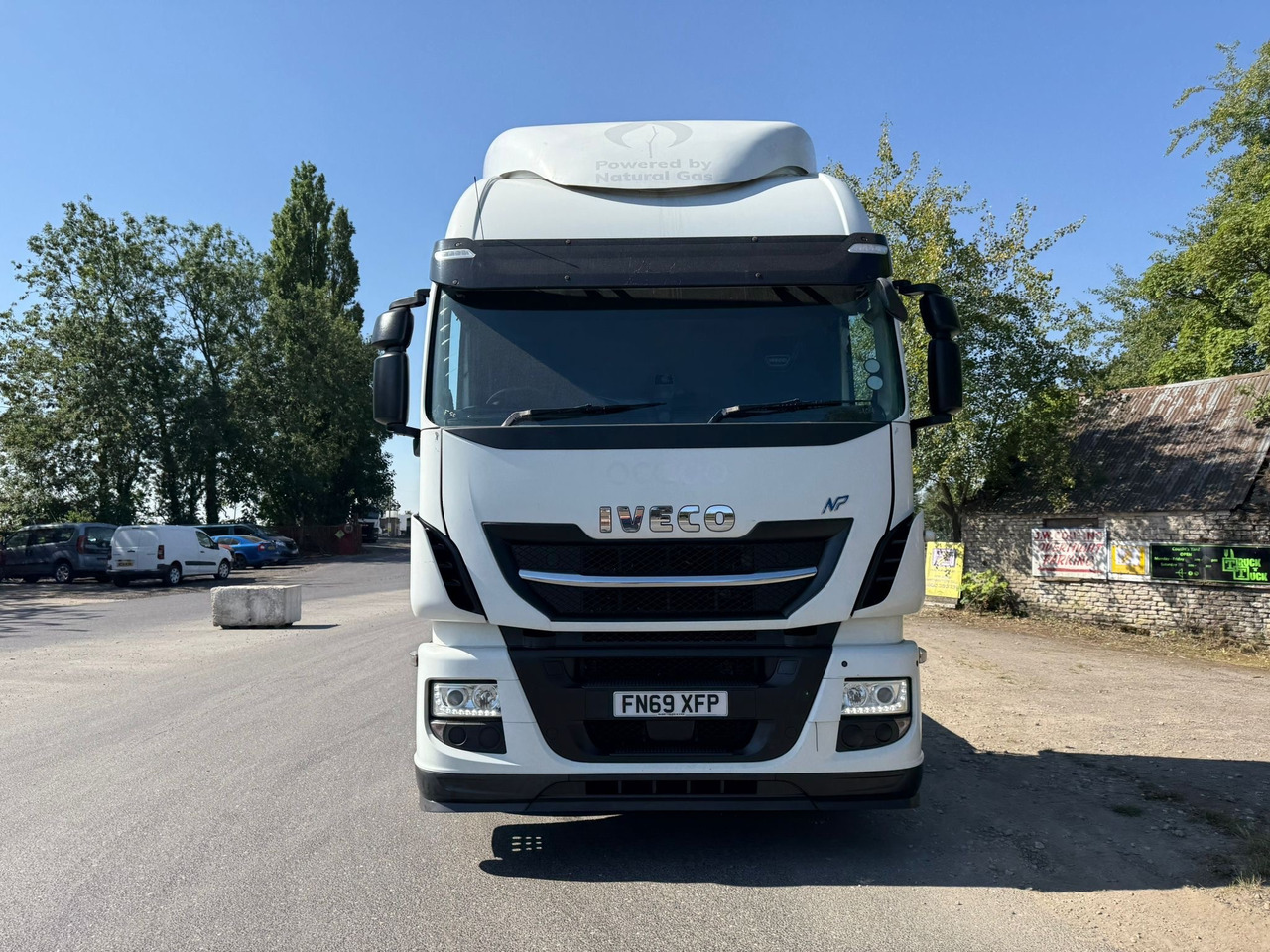 2020 Iveco Stralis 440 Tractor Unit Gas - شاحنة جرار: صور 4 2020 Iveco Stralis 440 Tractor Unit Gas - شاحنة جرار: صور 4