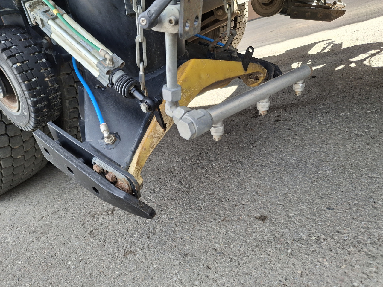 تأجير RENAULT C280 Kehrmaschine Zamiatarka SEMAT Zoeller FAUN Karcher L/R 2 Motoren 2018r 740 Mth Euro 6 RENAULT C280 Kehrmaschine Zamiatarka SEMAT Zoeller FAUN Karcher L/R 2 Motoren 2018r 740 Mth Euro 6: صور 7 تأجير RENAULT C280 Kehrmaschine Zamiatarka SEMAT Zoeller FAUN Karcher L/R 2 Motoren 2018r 740 Mth Euro 6 RENAULT C280 Kehrmaschine Zamiatarka SEMAT Zoeller FAUN Karcher L/R 2 Motoren 2018r 740 Mth Euro 6: صور 7