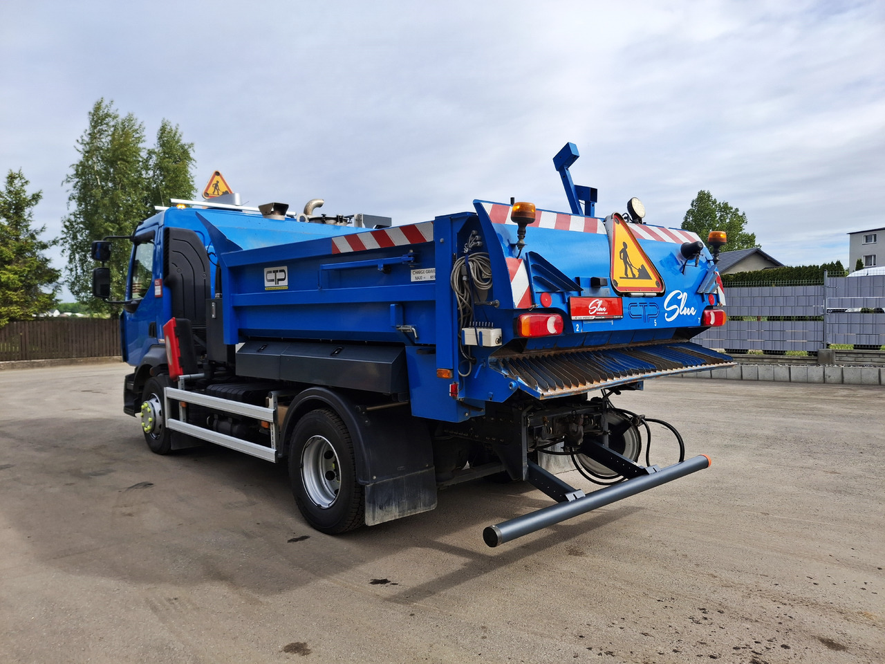 Renault D16 - موزع الأسفلت: صور 2 Renault D16 - موزع الأسفلت: صور 2