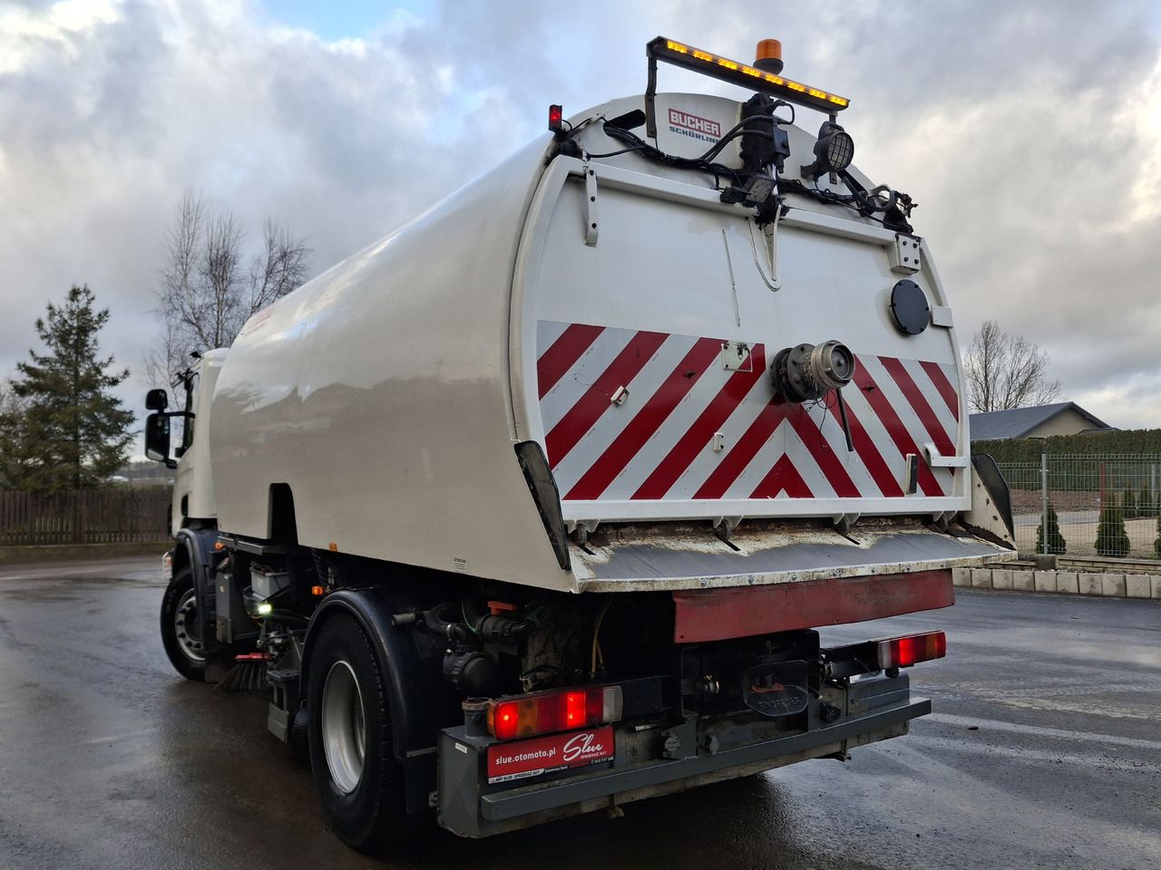 SCANIA 94G Zamiatarka Kehrmaschine BUCHER L/R Frontbürste 2 Motoren Odchwaszczarka Przednia Szczotka - سياره كنس شوارع: صور 5 SCANIA 94G Zamiatarka Kehrmaschine BUCHER L/R Frontbürste 2 Motoren Odchwaszczarka Przednia Szczotka - سياره كنس شوارع: صور 5