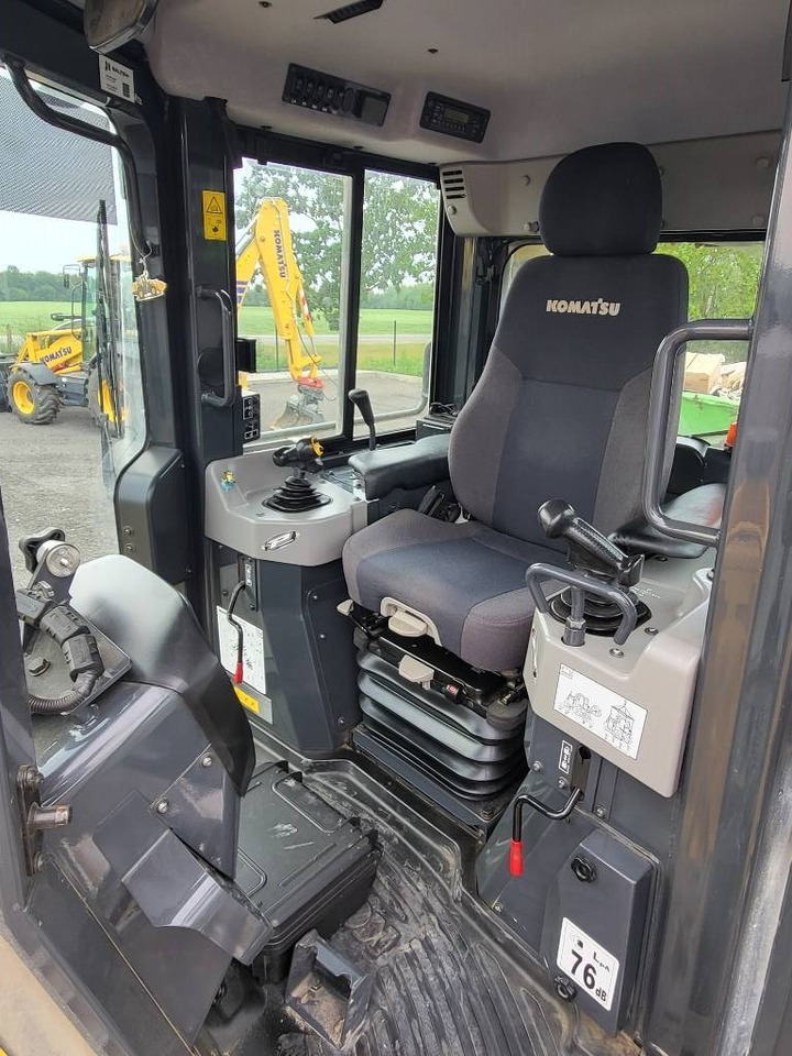 Komatsu D 51 EXi/PXi-24 - بلدوزر: صور 5 Komatsu D 51 EXi/PXi-24 - بلدوزر: صور 5