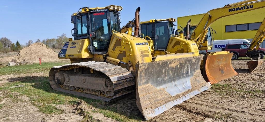 Komatsu D61PX - 24 - بلدوزر: صور 1 Komatsu D61PX - 24 - بلدوزر: صور 1