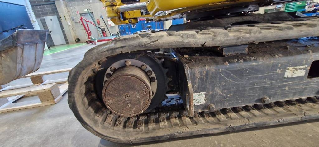 Komatsu PC 26 MR - حفارة مصغرة: صور 5 Komatsu PC 26 MR - حفارة مصغرة: صور 5