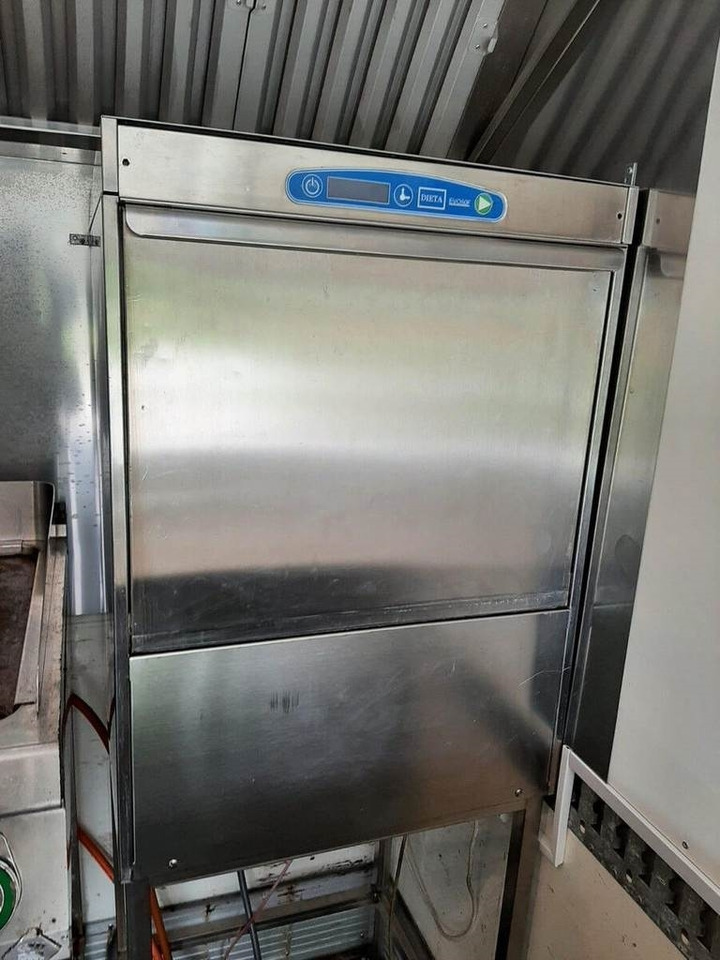 بصندوق مغلق شاحنة DAF FA 45.180 4X2 KITCHEN: صور 16 بصندوق مغلق شاحنة DAF FA 45.180 4X2 KITCHEN: صور 16