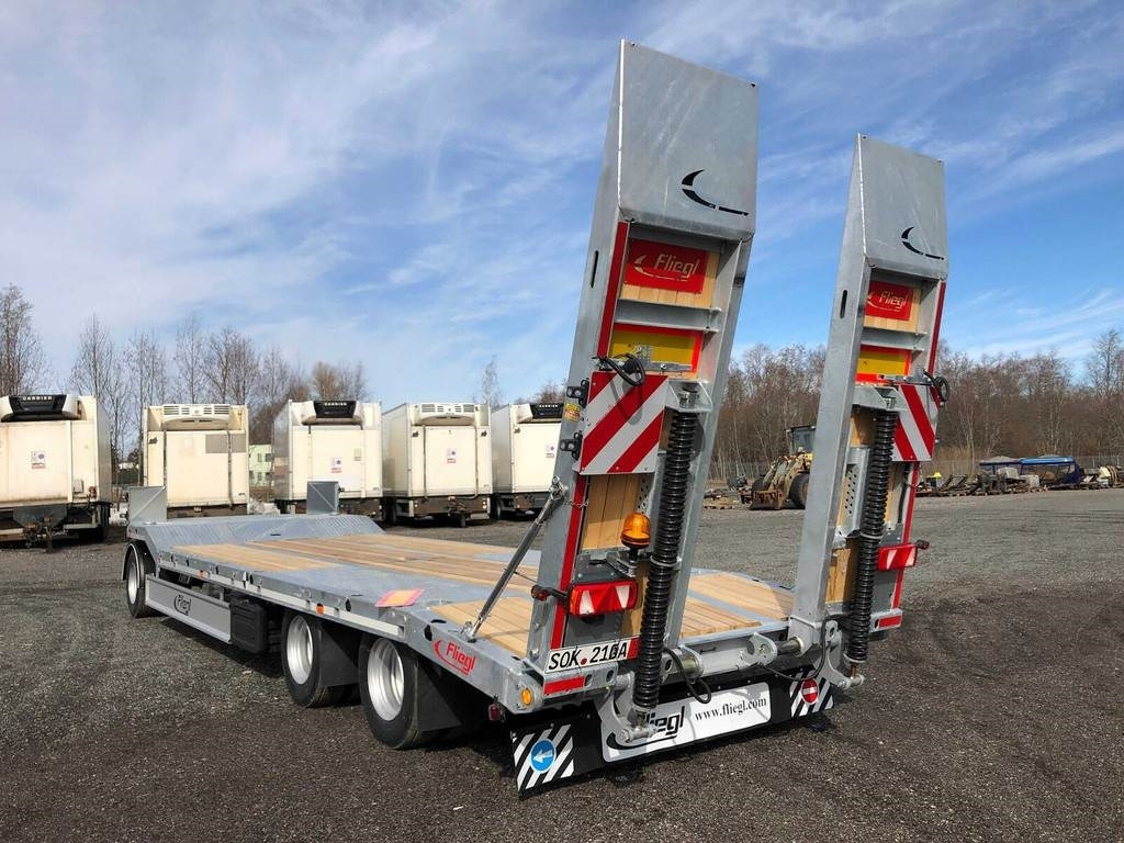 Fliegl DTS-S 300 - عربة مسطحة منخفضة مقطورة: صور 2 Fliegl DTS-S 300 - عربة مسطحة منخفضة مقطورة: صور 2