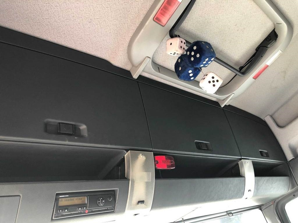 MAN TGA 26.480 6X2-2 BL  - فراغ شاحنة: صور 4 MAN TGA 26.480 6X2-2 BL  - فراغ شاحنة: صور 4