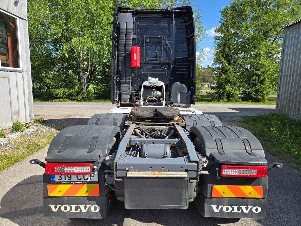 Volvo FH540 6X4 DUALCLUTCH - شاحنة جرار: صور 3 Volvo FH540 6X4 DUALCLUTCH - شاحنة جرار: صور 3