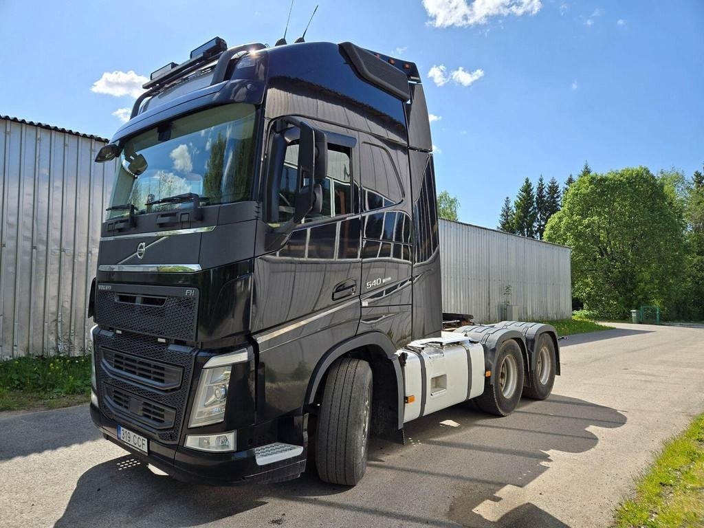 Volvo FH540 6X4 DUALCLUTCH - شاحنة جرار: صور 1 Volvo FH540 6X4 DUALCLUTCH - شاحنة جرار: صور 1