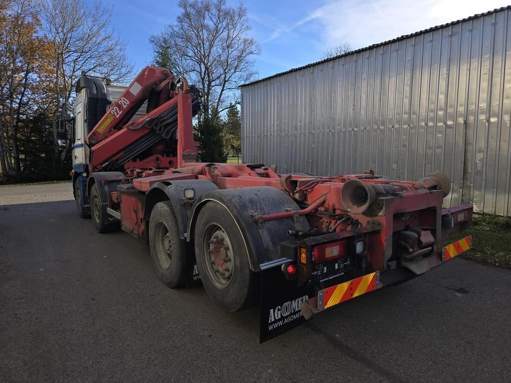 Volvo FM12 420 8X2 HMF 2220 K4  - شاحنة ذات الخطاف: صور 2 Volvo FM12 420 8X2 HMF 2220 K4  - شاحنة ذات الخطاف: صور 2