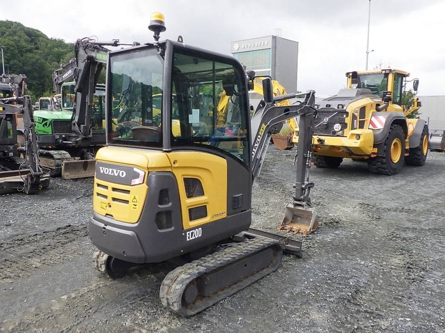 Volvo EC 20 D  - حفارة مصغرة: صور 5 Volvo EC 20 D  - حفارة مصغرة: صور 5
