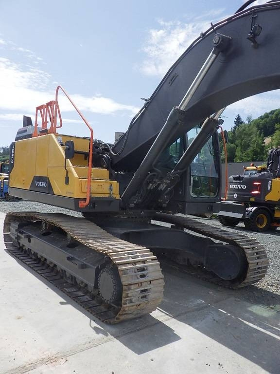 Volvo EC 300 E - حفارات زحافة: صور 4 Volvo EC 300 E - حفارات زحافة: صور 4