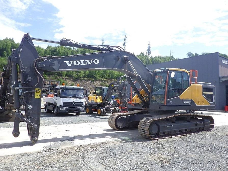 Volvo EC 300 E - حفارات زحافة: صور 1 Volvo EC 300 E - حفارات زحافة: صور 1