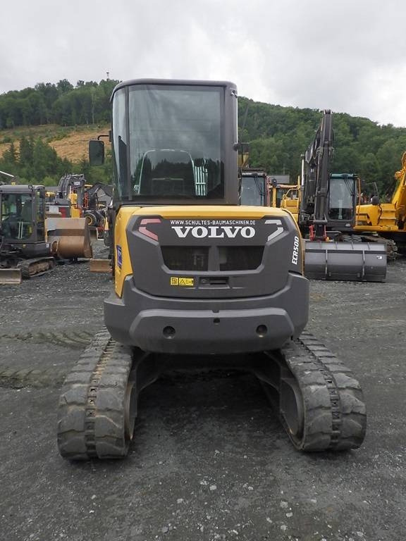 Volvo ECR 50 D - حفارة مصغرة: صور 4 Volvo ECR 50 D - حفارة مصغرة: صور 4