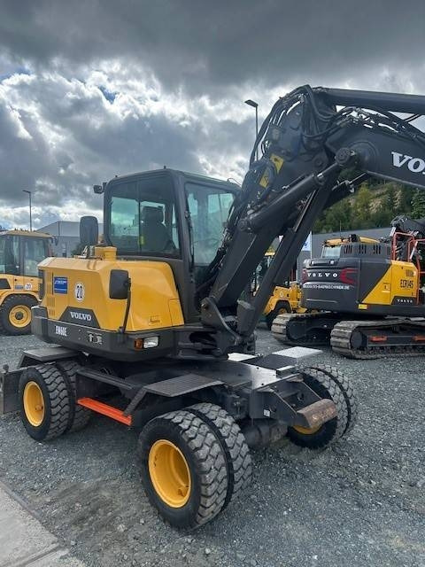 Volvo EW 60 E - حفارة على عجلات: صور 4 Volvo EW 60 E - حفارة على عجلات: صور 4