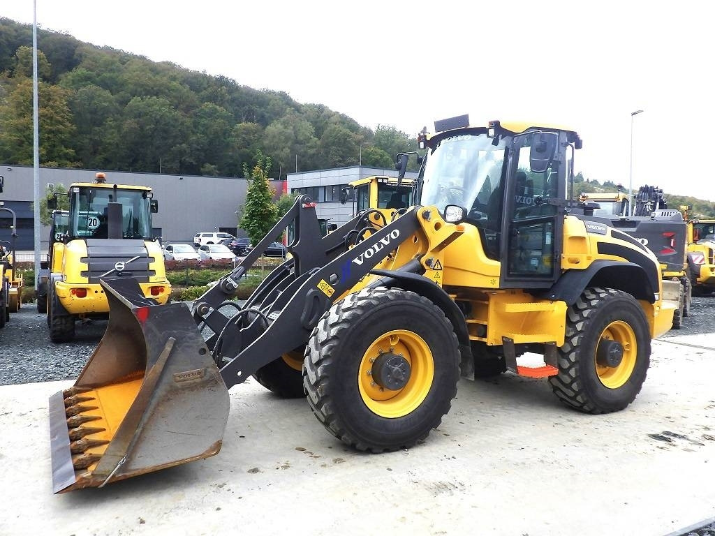 Volvo L 45 H - اللودر بعجل: صور 1 Volvo L 45 H - اللودر بعجل: صور 1