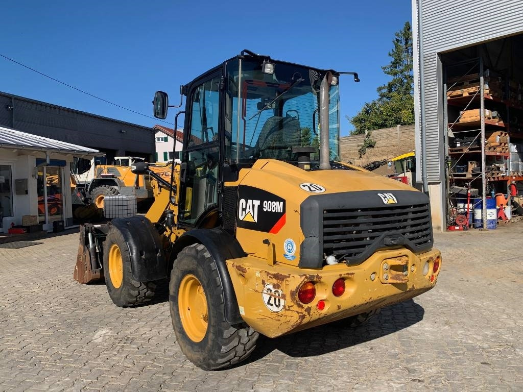 CAT 908M  - اللودر بعجل: صور 3 CAT 908M  - اللودر بعجل: صور 3