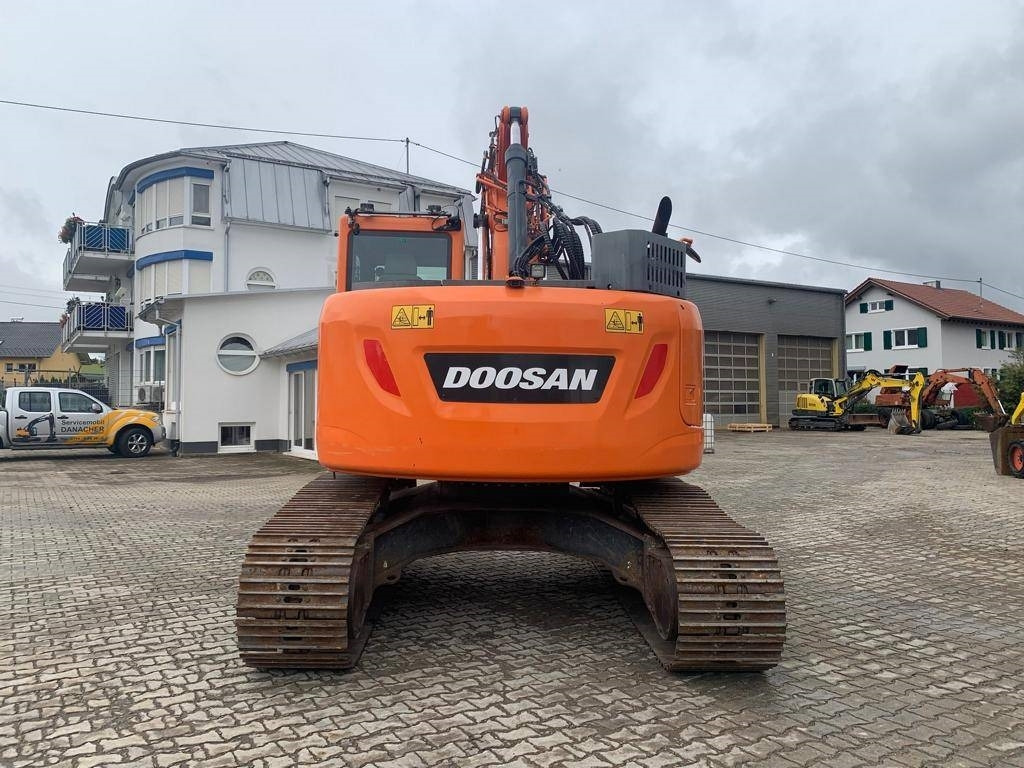 Doosan DX 235 LCR-5 - حفارات زحافة: صور 4 Doosan DX 235 LCR-5 - حفارات زحافة: صور 4