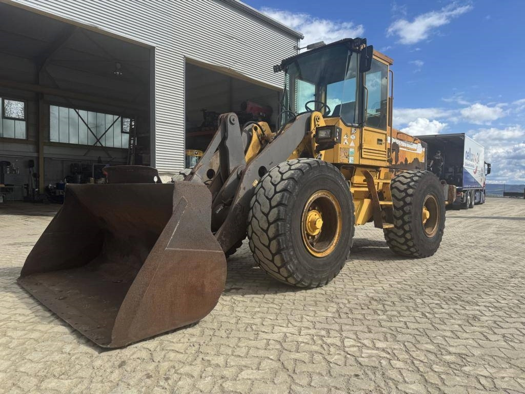 Volvo L 70 C - اللودر بعجل: صور 1 Volvo L 70 C - اللودر بعجل: صور 1