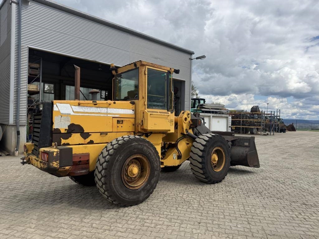Volvo L 70 C - اللودر بعجل: صور 4 Volvo L 70 C - اللودر بعجل: صور 4