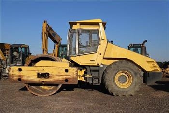 Bomag BW 225 D-3 - مدحلة الأسفلت: صور 1 Bomag BW 225 D-3 - مدحلة الأسفلت: صور 1