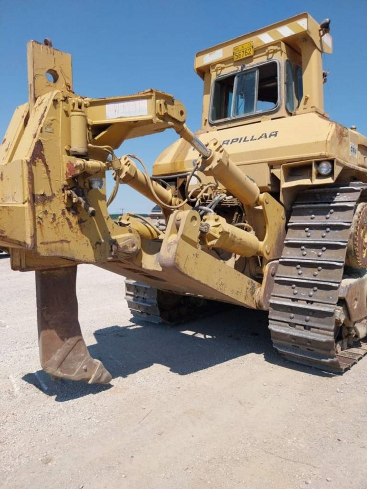 CAT D 9 L - بلدوزر: صور 4 CAT D 9 L - بلدوزر: صور 4