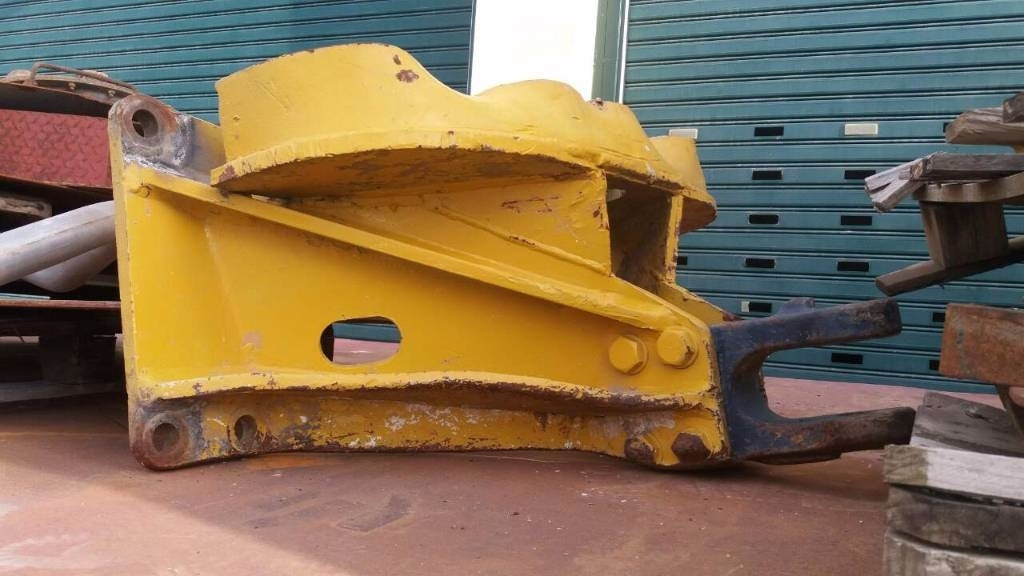 CAT D7G/F - قطع الغيار - آلات البناء: صور 1 CAT D7G/F - قطع الغيار - آلات البناء: صور 1