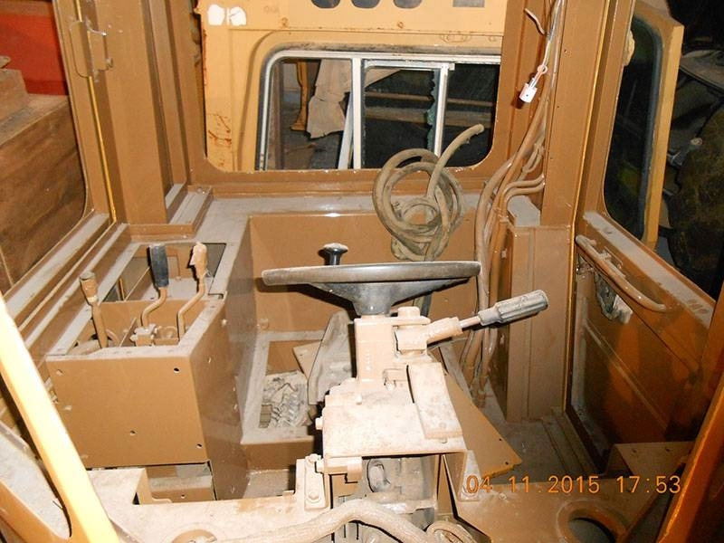 CAT ORIGINAL CAT 988B RESTORE CABIN - الكبائن - آلات البناء: صور 4 CAT ORIGINAL CAT 988B RESTORE CABIN - الكبائن - آلات البناء: صور 4