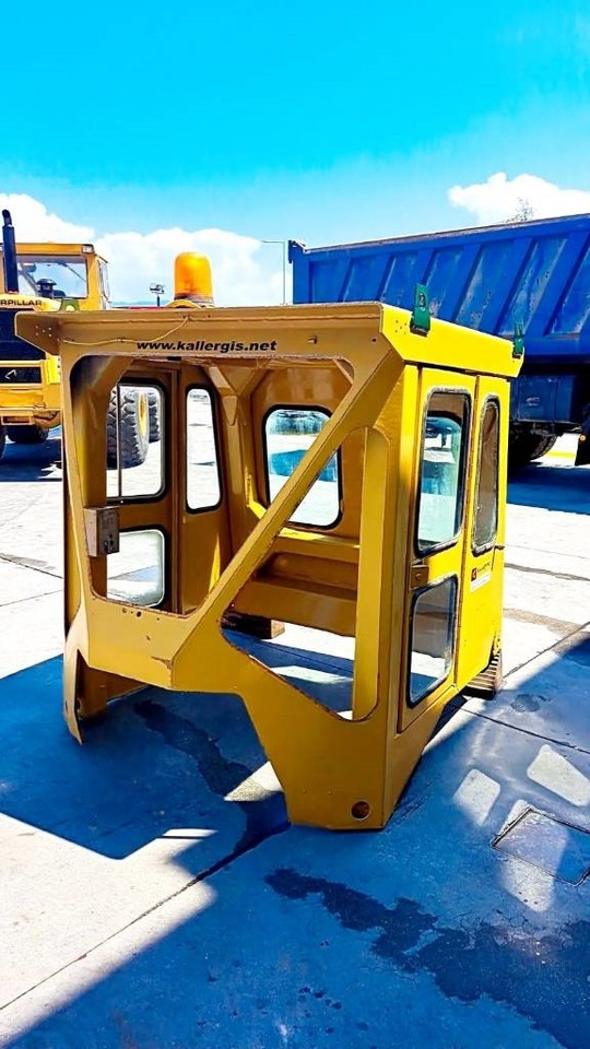 CAT ROPS ΚΑΜΠΙΝΑ ΓΙΑ 966C/950C/980B - الكبائن - آلات البناء: صور 1 CAT ROPS ΚΑΜΠΙΝΑ ΓΙΑ 966C/950C/980B - الكبائن - آلات البناء: صور 1