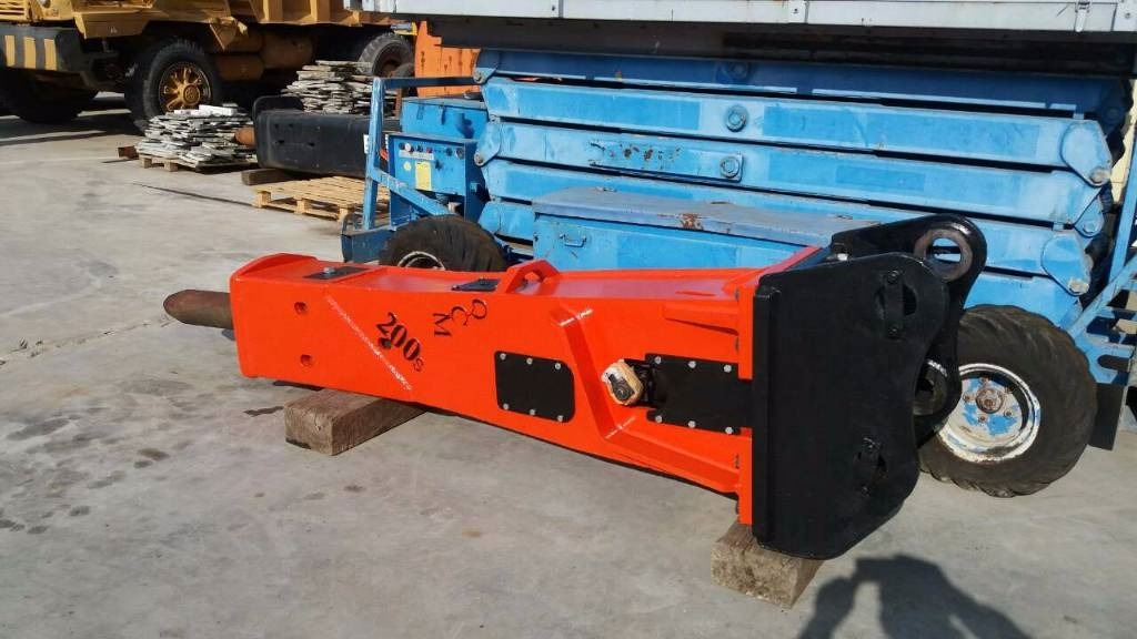 OCM 200s - مطرقة هيدروليكية - آلات البناء: صور 4 OCM 200s - مطرقة هيدروليكية - آلات البناء: صور 4
