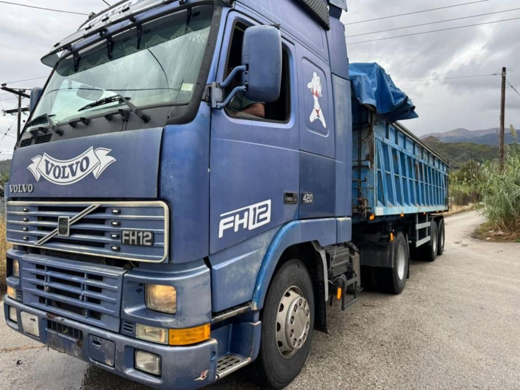 Volvo FH 12 420 - قلابات: صور 5 Volvo FH 12 420 - قلابات: صور 5
