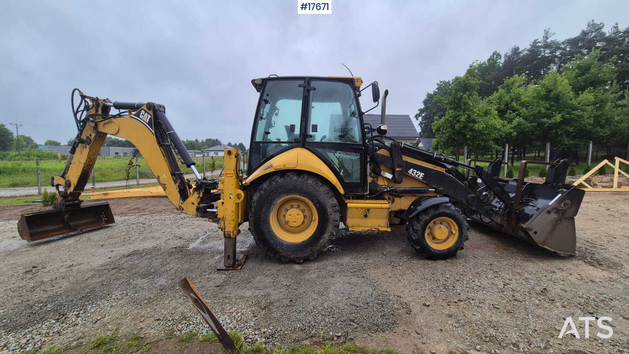 2007 CAT 432E - حفار متعدد الاستخدام: صور 5 2007 CAT 432E - حفار متعدد الاستخدام: صور 5