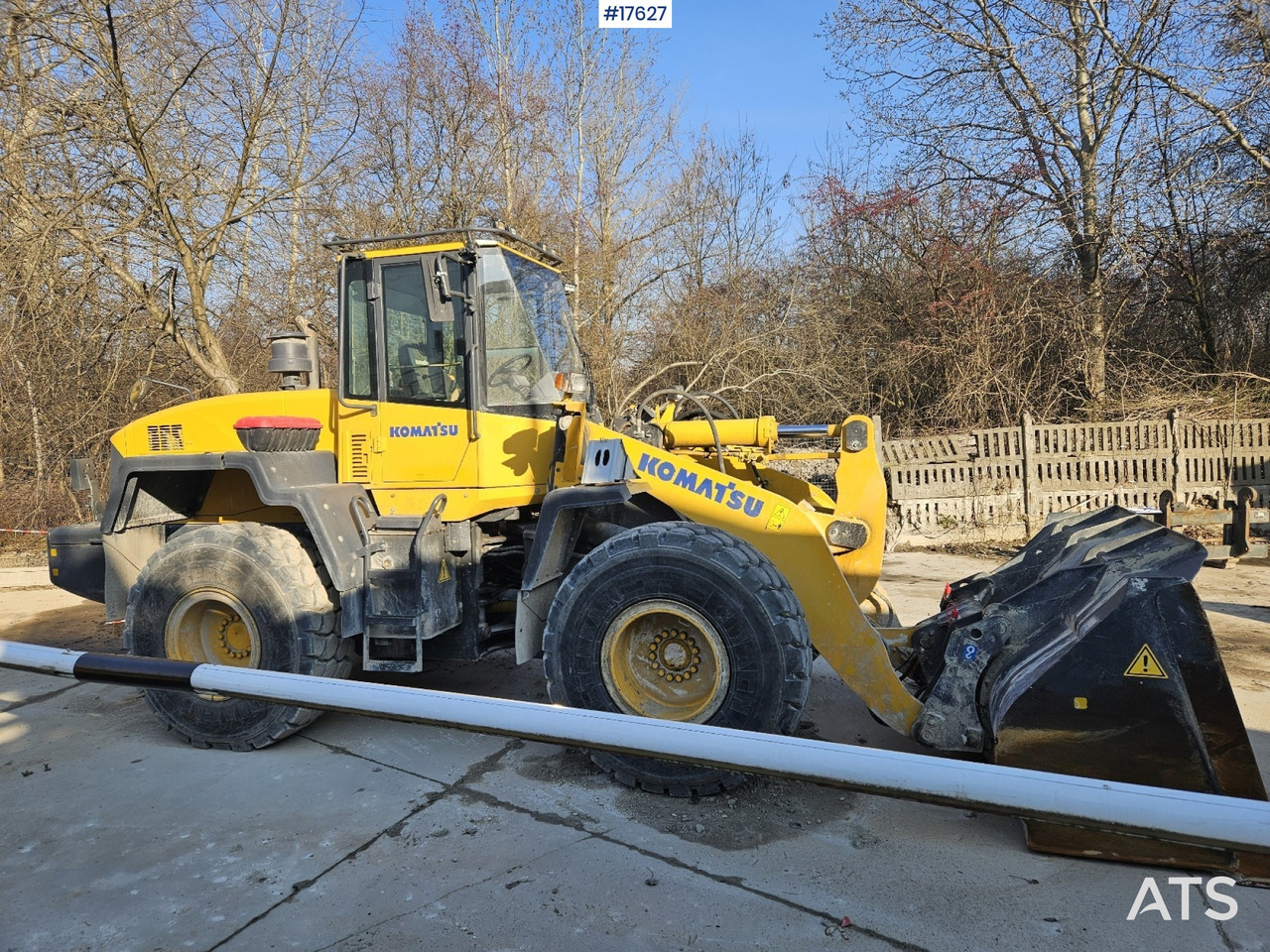 2008 Komatsu WA 320-5 - اللودر بعجل: صور 5 2008 Komatsu WA 320-5 - اللودر بعجل: صور 5