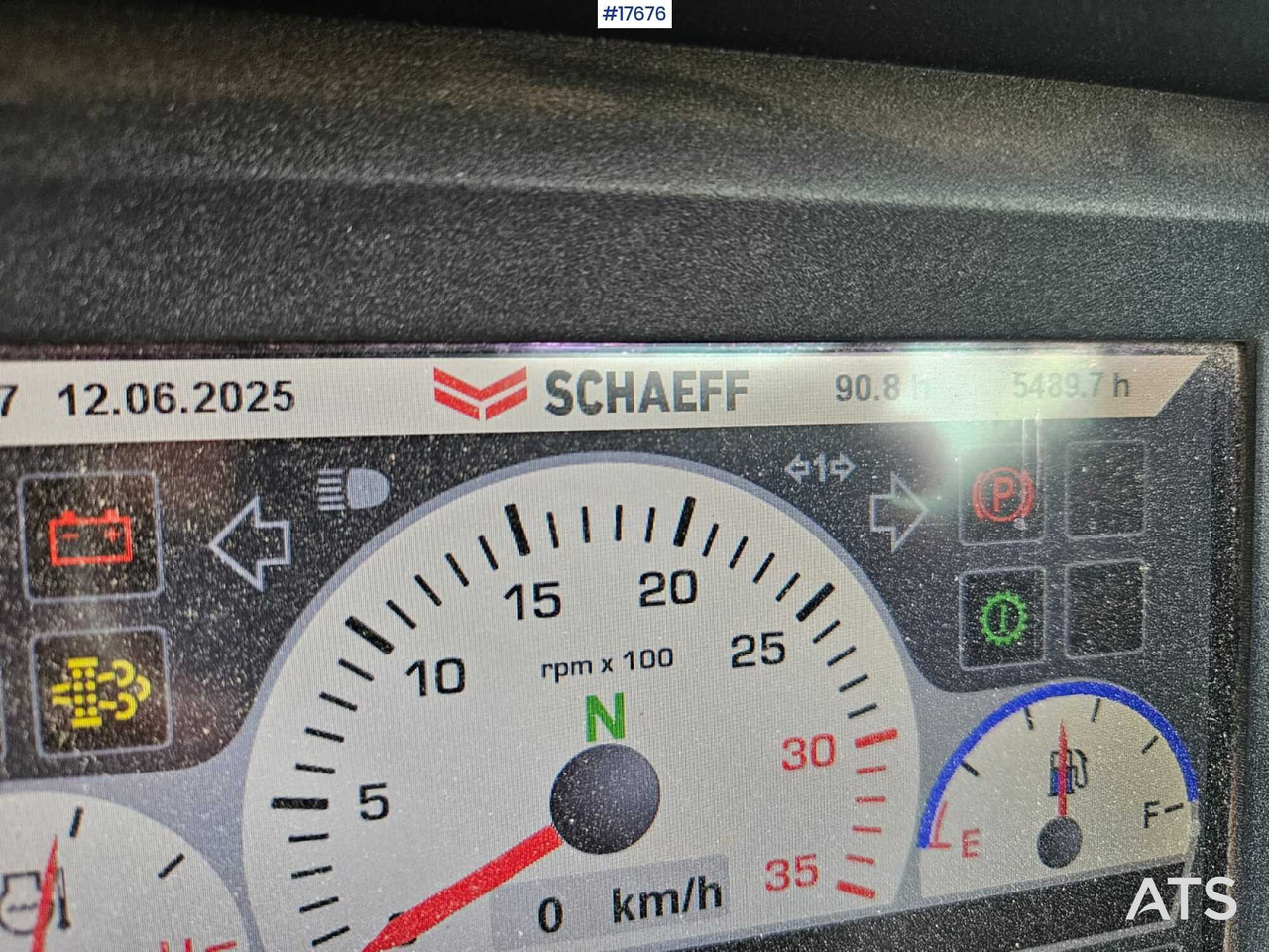 تأجير  2017 Schaeff TW 110 2017 Schaeff TW 110: صور 18