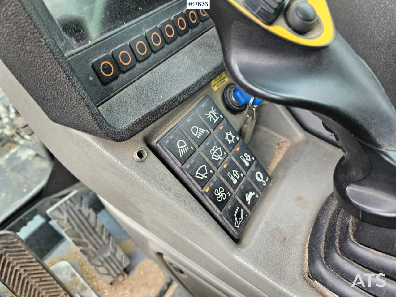 تأجير  2017 Schaeff TW 110 2017 Schaeff TW 110: صور 17