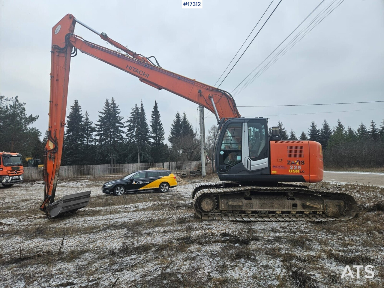 HITACHI ZX225 USRLC Crawler Excavator LONG 16m (2012) - حفارات زحافة: صور 1 HITACHI ZX225 USRLC Crawler Excavator LONG 16m (2012) - حفارات زحافة: صور 1