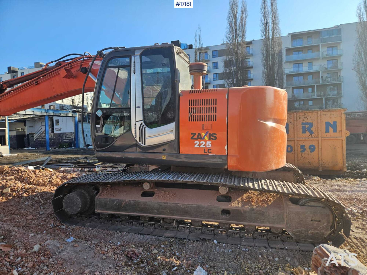 Hydraulic excavator Hitachi ZX225 LC (2013) - حفارات زحافة: صور 1 Hydraulic excavator Hitachi ZX225 LC (2013) - حفارات زحافة: صور 1