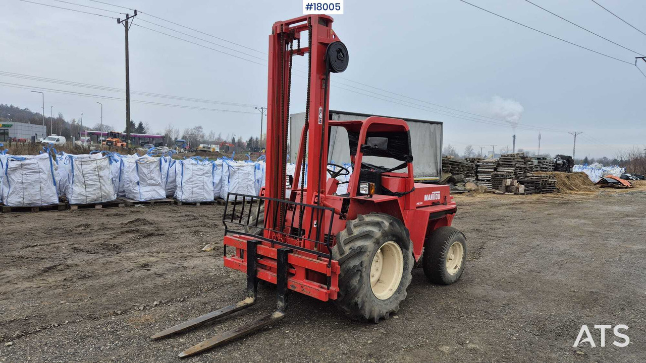 Rough terrain forklift MANITOU MB 30N (1993) - شاحنات الطرق الوعرة: صور 3 Rough terrain forklift MANITOU MB 30N (1993) - شاحنات الطرق الوعرة: صور 3