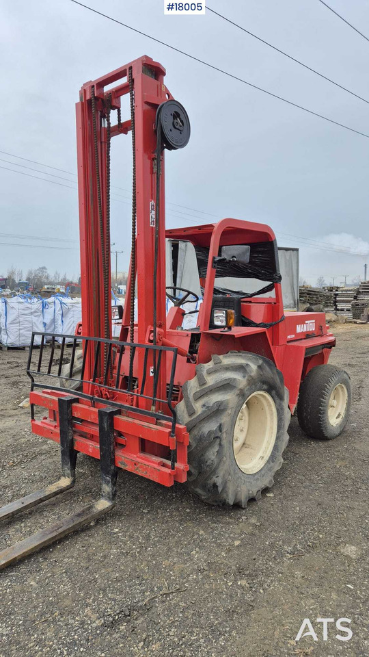 Rough terrain forklift MANITOU MB 30N (1993) - شاحنات الطرق الوعرة: صور 4 Rough terrain forklift MANITOU MB 30N (1993) - شاحنات الطرق الوعرة: صور 4