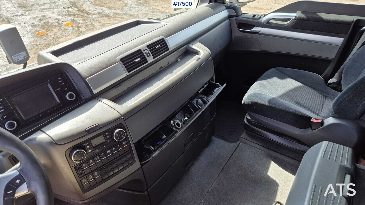 شاحنة جرار Truck tractor MAN 18.440 (2013): صور 16 شاحنة جرار Truck tractor MAN 18.440 (2013): صور 16