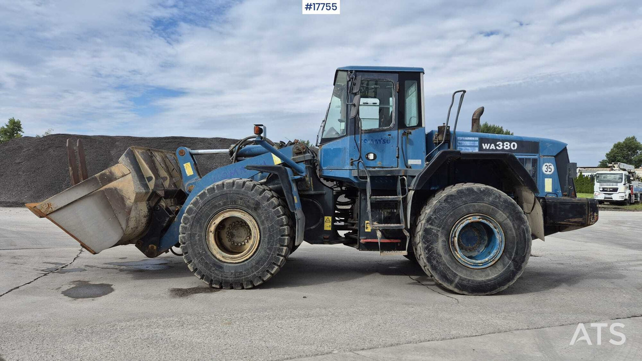 Wheel loader KOMATSU WA380 5H (2002) - اللودر بعجل: صور 4 Wheel loader KOMATSU WA380 5H (2002) - اللودر بعجل: صور 4