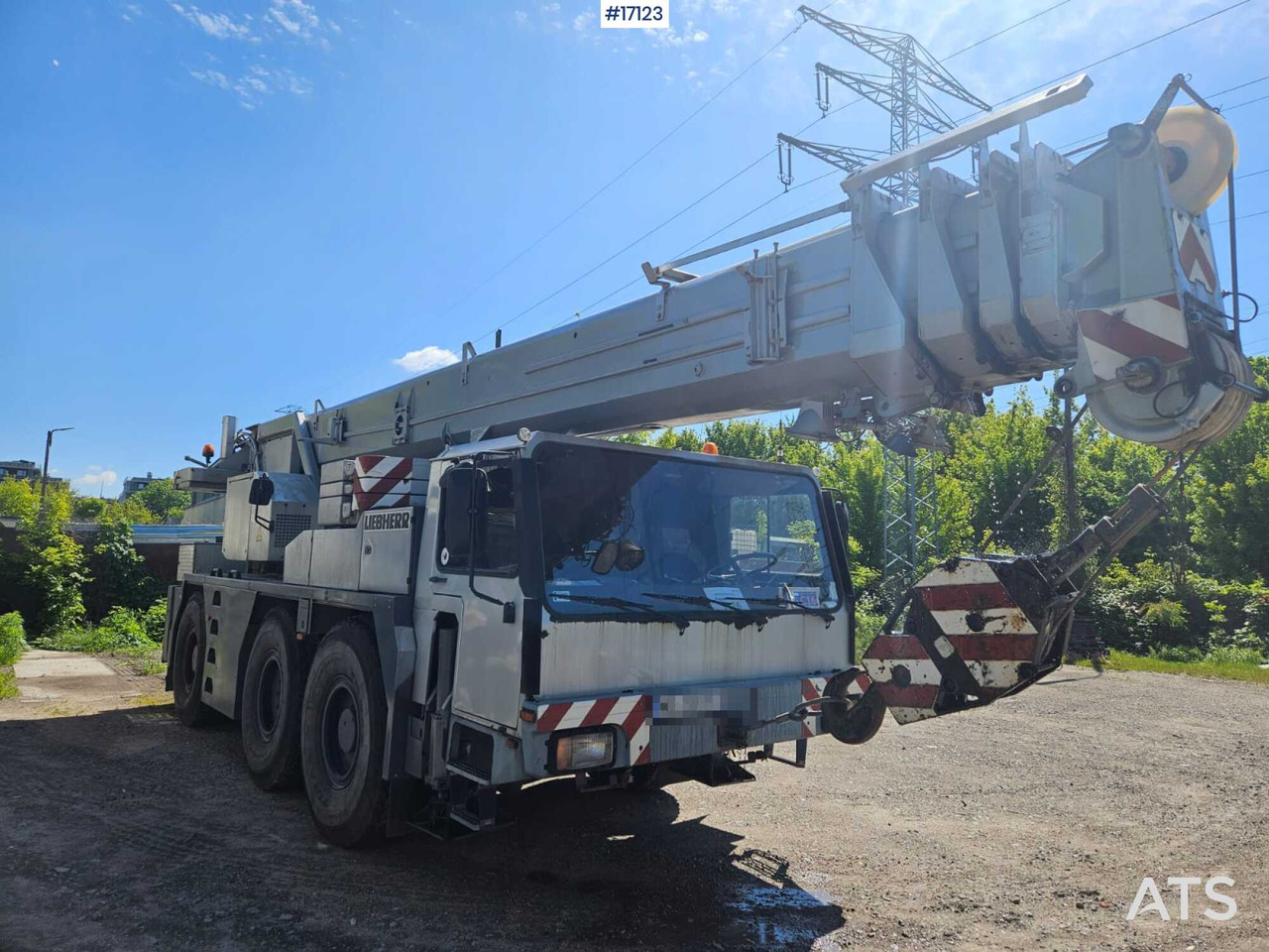 Żuraw samochodowy Liebherr 1050-1 (1995) - شاحنة كرين: صور 2 Żuraw samochodowy Liebherr 1050-1 (1995) - شاحنة كرين: صور 2