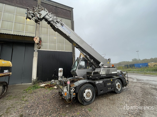1999 Kato CR100 10 ton City Crane - موبايل كرين: صور 1 1999 Kato CR100 10 ton City Crane - موبايل كرين: صور 1