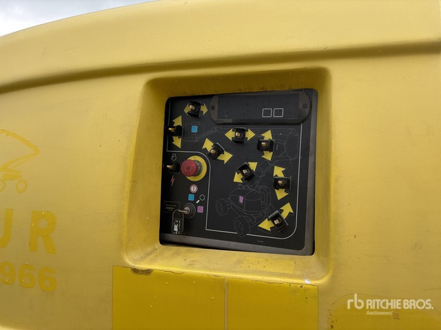 2005 JLG 800AJ 4WD Diesel Telescopic Boom Lift - رافعات سلة تلسكوبية: صور 5 2005 JLG 800AJ 4WD Diesel Telescopic Boom Lift - رافعات سلة تلسكوبية: صور 5