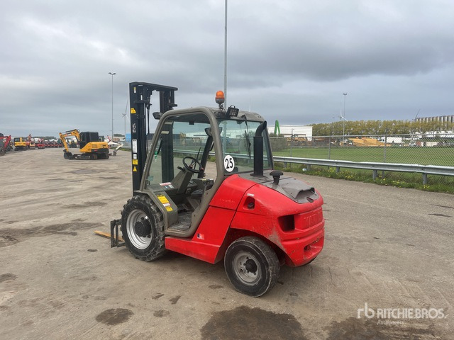 2010 Manitou MSI 25 T 2500 kg 4x2 Rough Terrain Forklift - شاحنات الطرق الوعرة: صور 4 2010 Manitou MSI 25 T 2500 kg 4x2 Rough Terrain Forklift - شاحنات الطرق الوعرة: صور 4