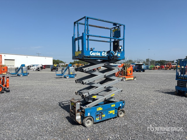 2011 Genie GS1930 Electric Scissor Lift - رافعات مقصية: صور 1 2011 Genie GS1930 Electric Scissor Lift - رافعات مقصية: صور 1
