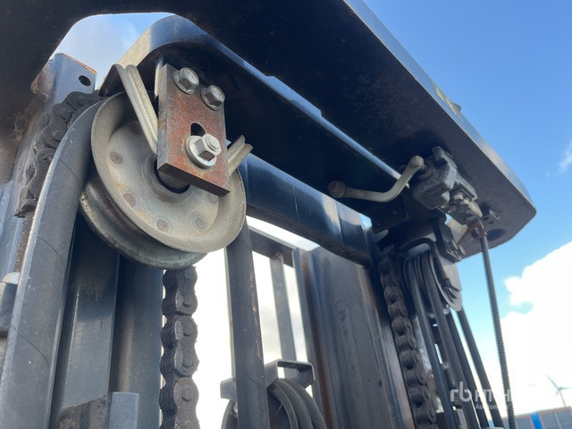 2011 Toyota 52-8FDF30 Heftruck - رافعة شوكية ديزل: صور 5 2011 Toyota 52-8FDF30 Heftruck - رافعة شوكية ديزل: صور 5