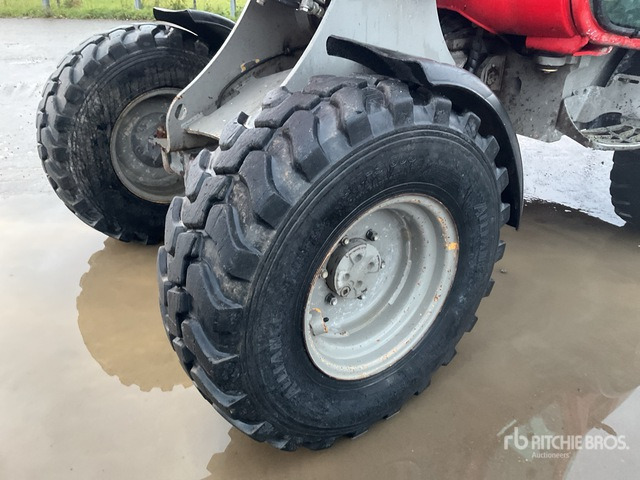 2013 Volvo L25F Compact Track Loader - اللودر بعجل: صور 5 2013 Volvo L25F Compact Track Loader - اللودر بعجل: صور 5