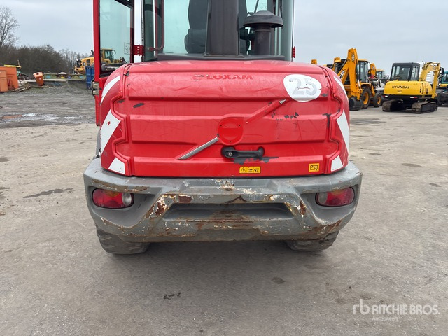 2014 Volvo L30G Wheel Loader - اللودر بعجل: صور 4 2014 Volvo L30G Wheel Loader - اللودر بعجل: صور 4