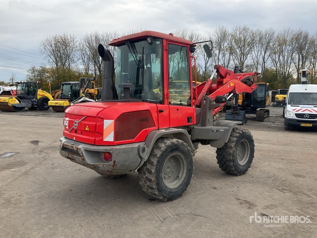 2015 Volvo L30G Wheel Loader - اللودر بعجل: صور 3 2015 Volvo L30G Wheel Loader - اللودر بعجل: صور 3
