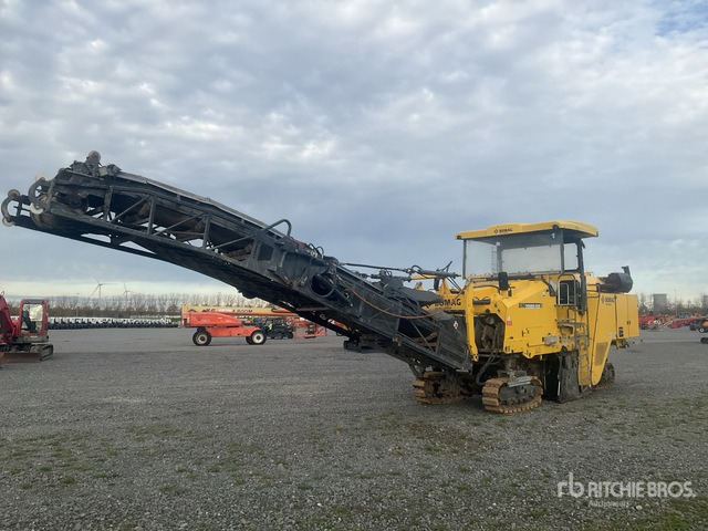 2016 Bomag BM2000/60-2 Asfalteer frees machine - ماكينات لصقل الأسفلت: صور 1 2016 Bomag BM2000/60-2 Asfalteer frees machine - ماكينات لصقل الأسفلت: صور 1